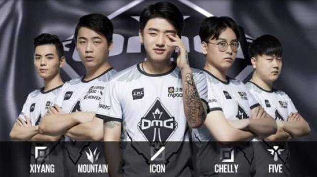 当地居民的 当地居民的